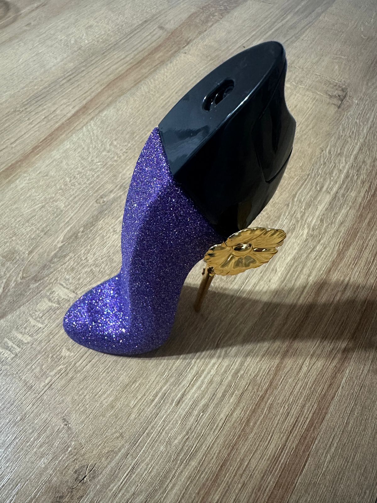 GOOD GIRL DAZZLING GARDEN